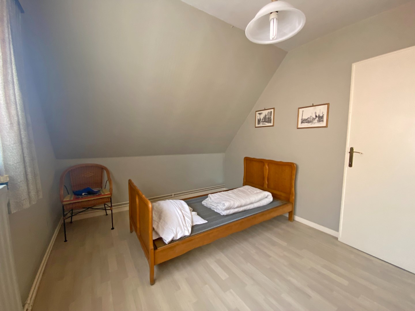 Vrijstaande woning op een perceel van 11 are 55 ca te Geel. 