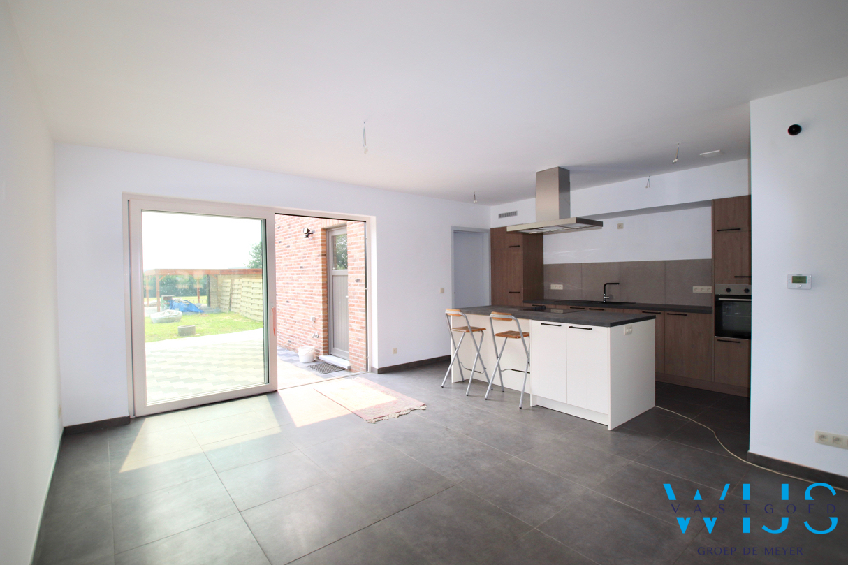 Ruime nieuwbouwwoning met 3 slaapkamers &amp; tuin te Assenede! 