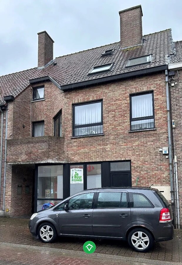 Gelijkvloers appartement met 2 slaapkamers en tuin te Ichtegem 