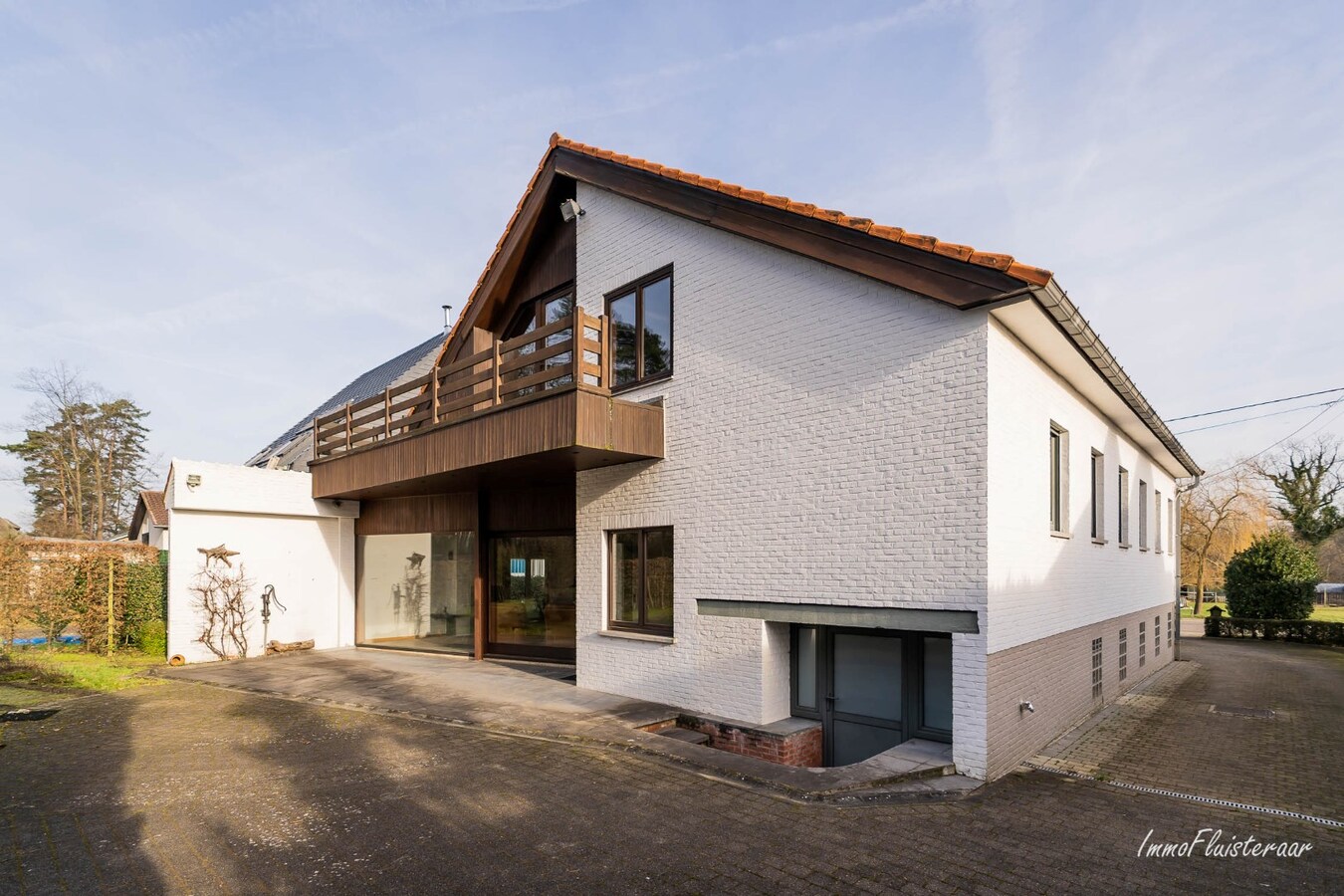 Woning met stalgebouw en grond op meer dan 1ha te Aarschot (Vlaams-Brabant) 