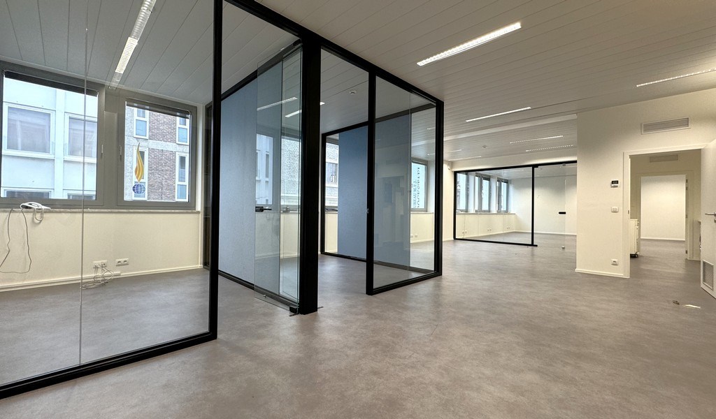 Kantoren te huur vlakbij de Arenbergschouwburg in Antwerpen