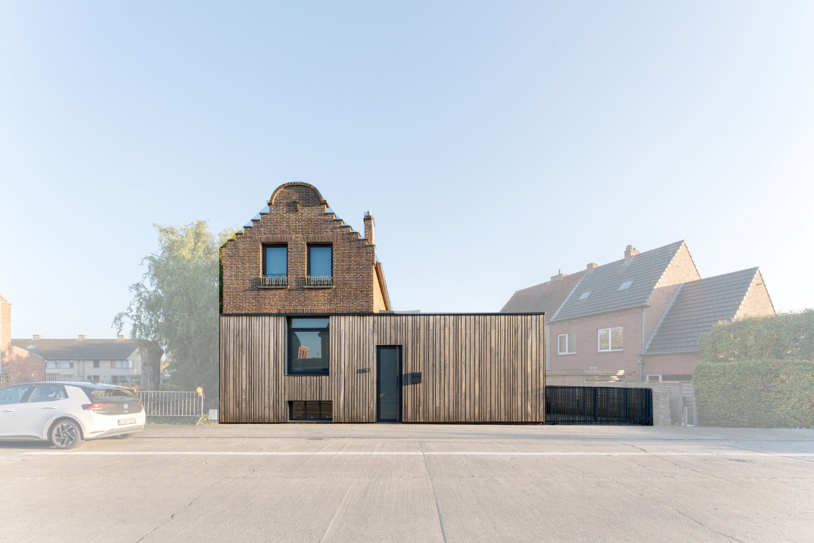 Architecturale woning gelegen op wandelafstand van het centrum 