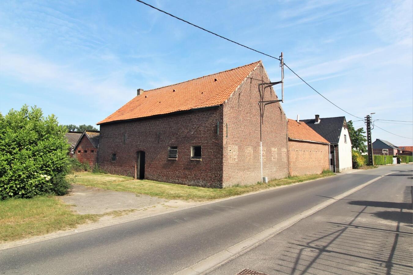 IN OPTIE - Charmante te renoveren boerderij met weiland op ca. 2,63ha te Merchtem en Londerzeel (Vlaams-Brabant) 