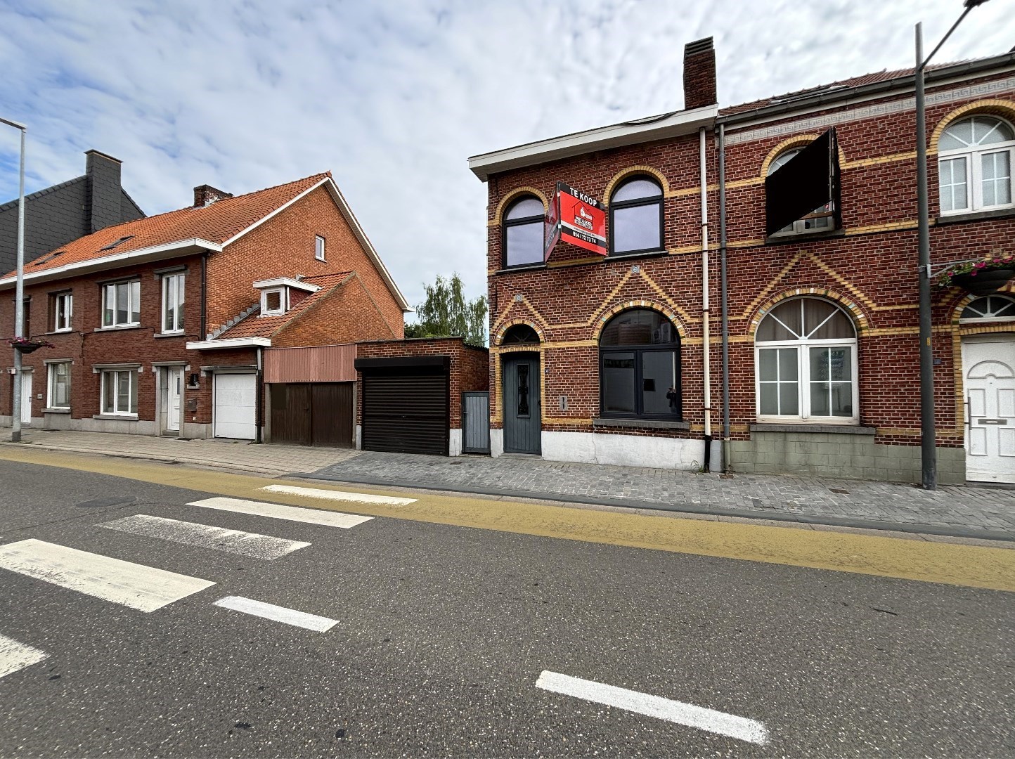 Gezinswoning met 4 slpk. en garage zonder renovatieverplichting in centrum Mol 