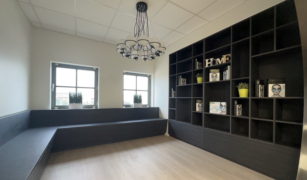 Full service kantoren in Industriepark-West te Sint-Niklaas