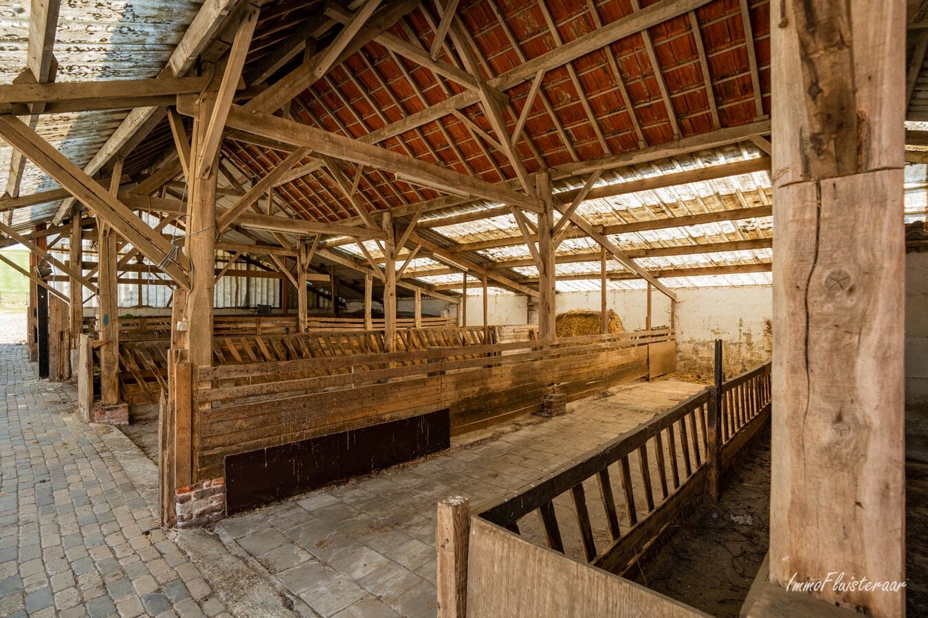 Landelijk gelegen te renoveren boerderij met bedrijfswoning op ca. 7,5ha te Tielt-Winge (Vlaams Brabant) 