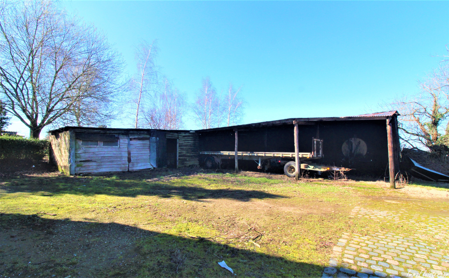 Te renoveren boerderij met hoevewoning, loods, stalgebouwen en weiland op ca. 1,61ha te Scherpenheuvel-Zichem (Vlaams-Brabant) 