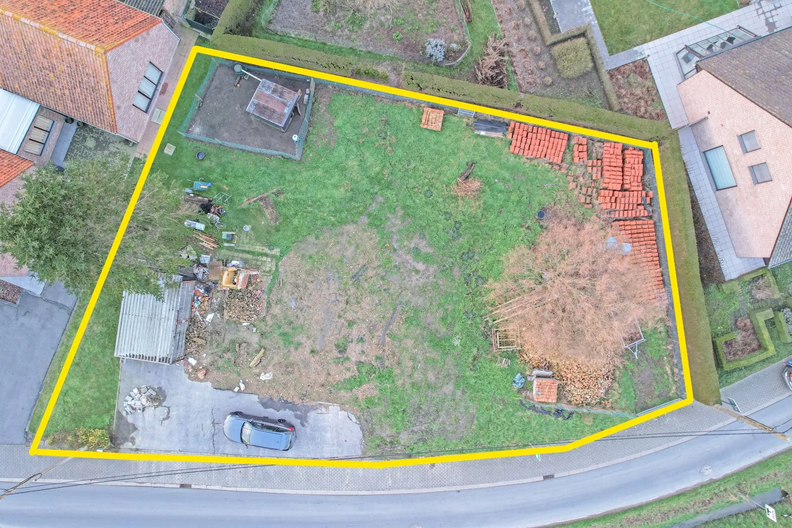 800m² bouwgrond te koop in Reninge.