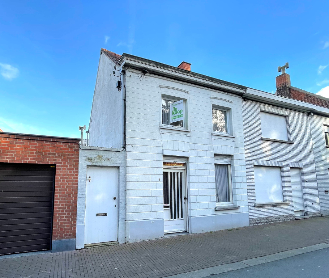 Rijwoning met 2 slaapkamers te centrum Roeselare 