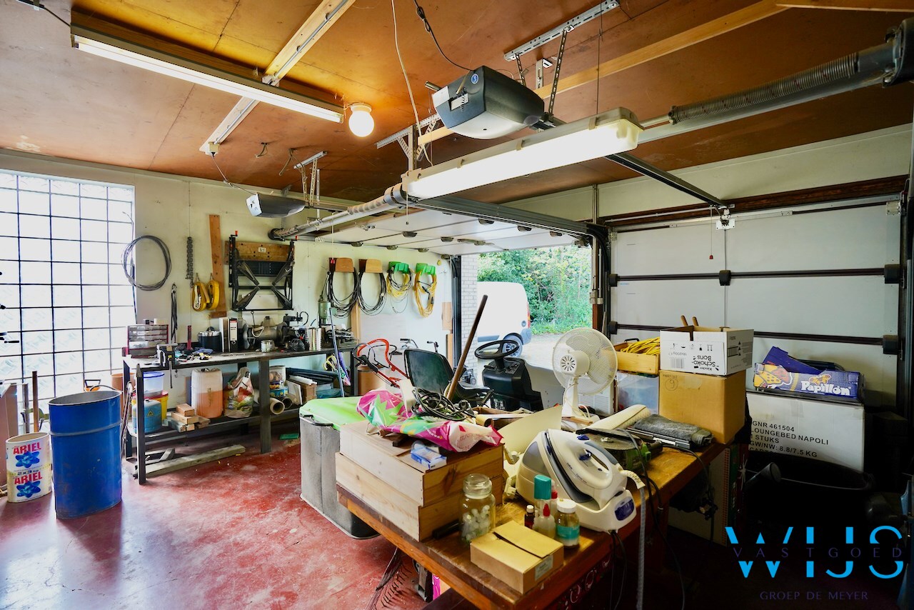 Schitterend woonhuis op een fantastisch perceel van 2859 m&#178; te Drongen ! 