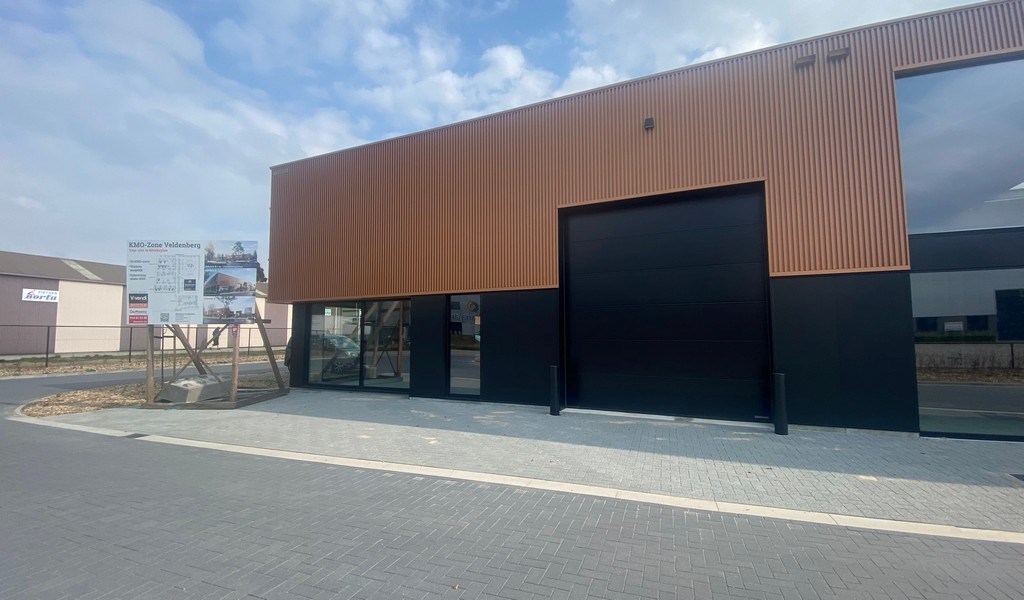 Nieuwbouw magazijnen en winkels te koop op Veja-site in Merksplas