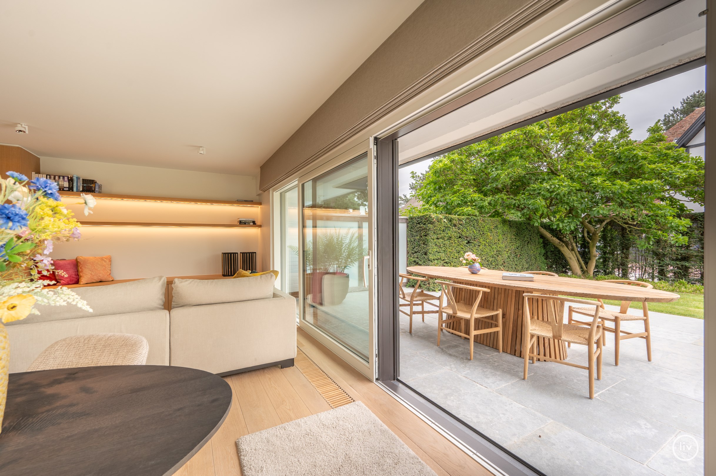 Magnifiek tuinappartement met zonovergoten tuin in het hart van het Zoute. 