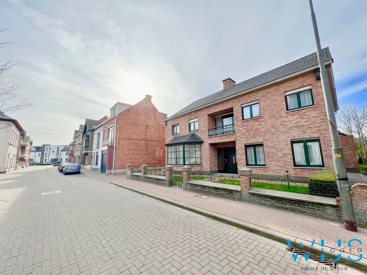 Multifunctioneel pand op een TOPlocatie ! 