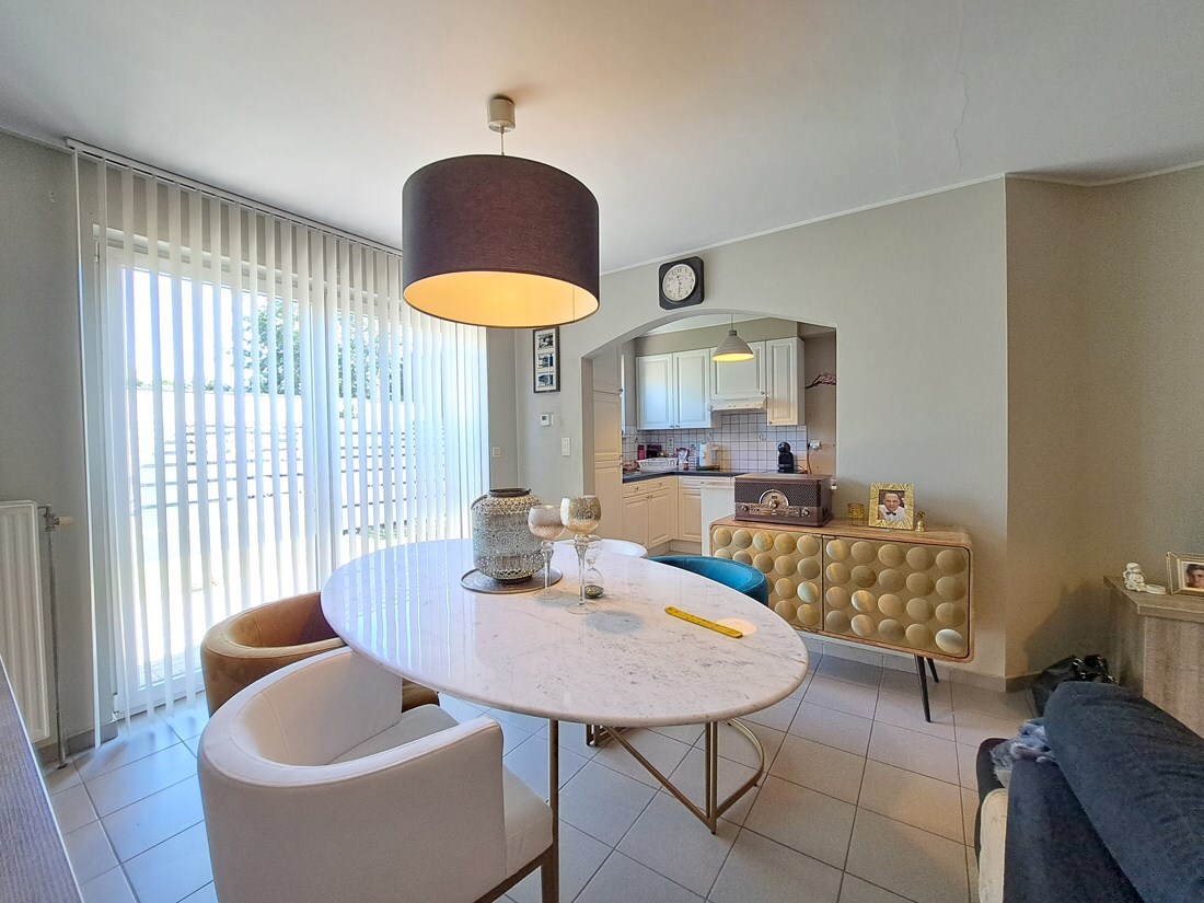 Gunstig gelegen gelijkvloers appartement te Houthalen 