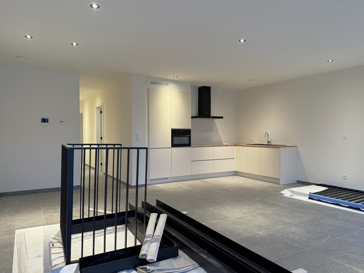Benedenwoning verhuurd in Ravels