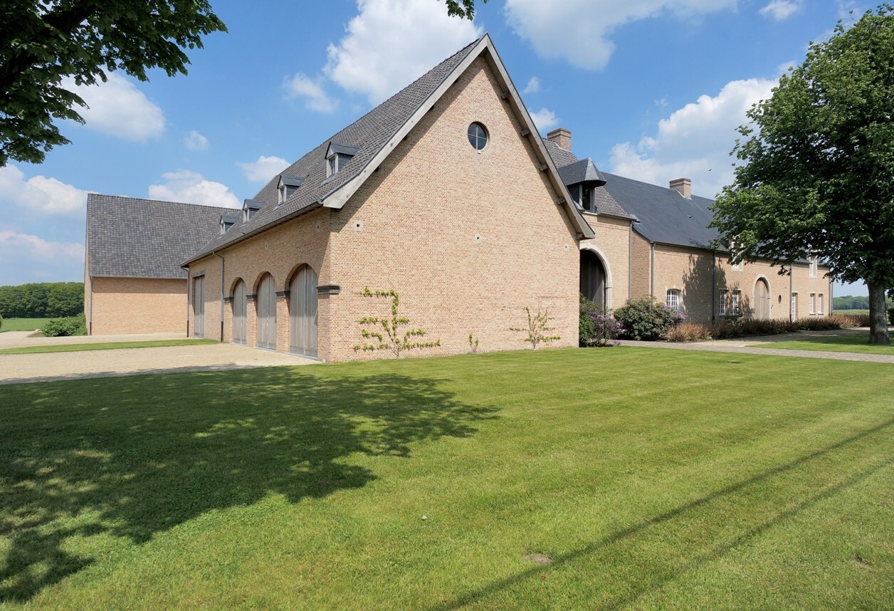 Unieke eigendom op idyllische locatie op ca. 4,7 ha te Weelde (Antw) 