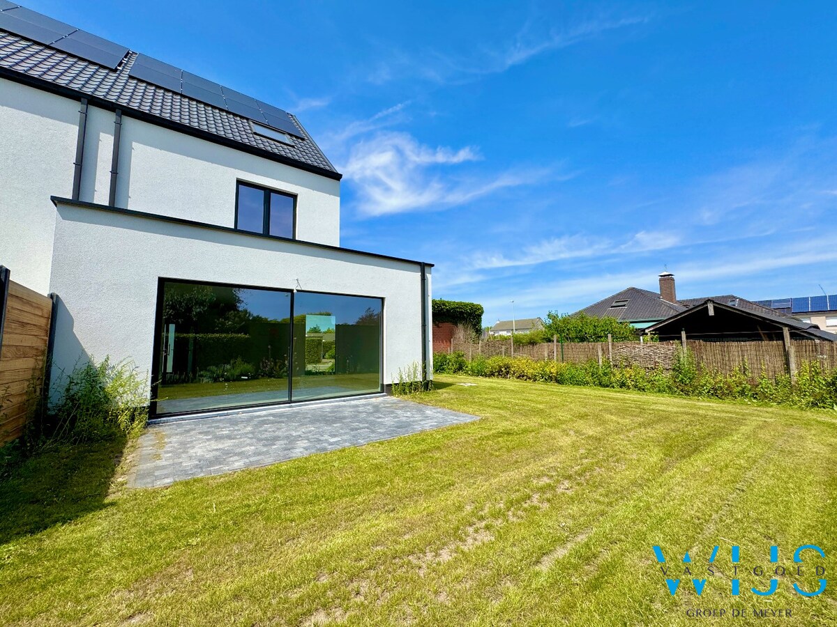 Prachtige halfopen nieuwbouwwoningen in Kluizen! 