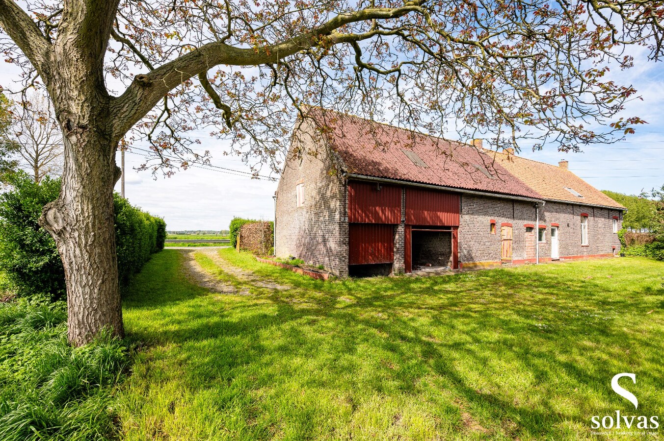 Prachtige hoeve op ruim perceel te Oostwinkel 