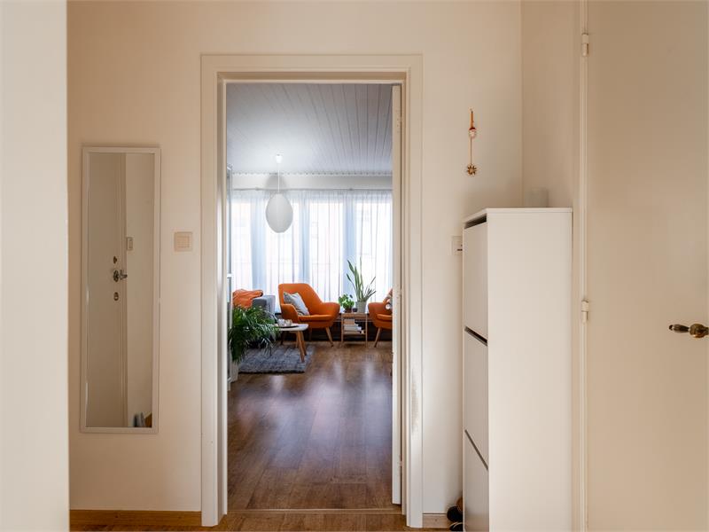 Instapklaar appartement met ruime garage! 