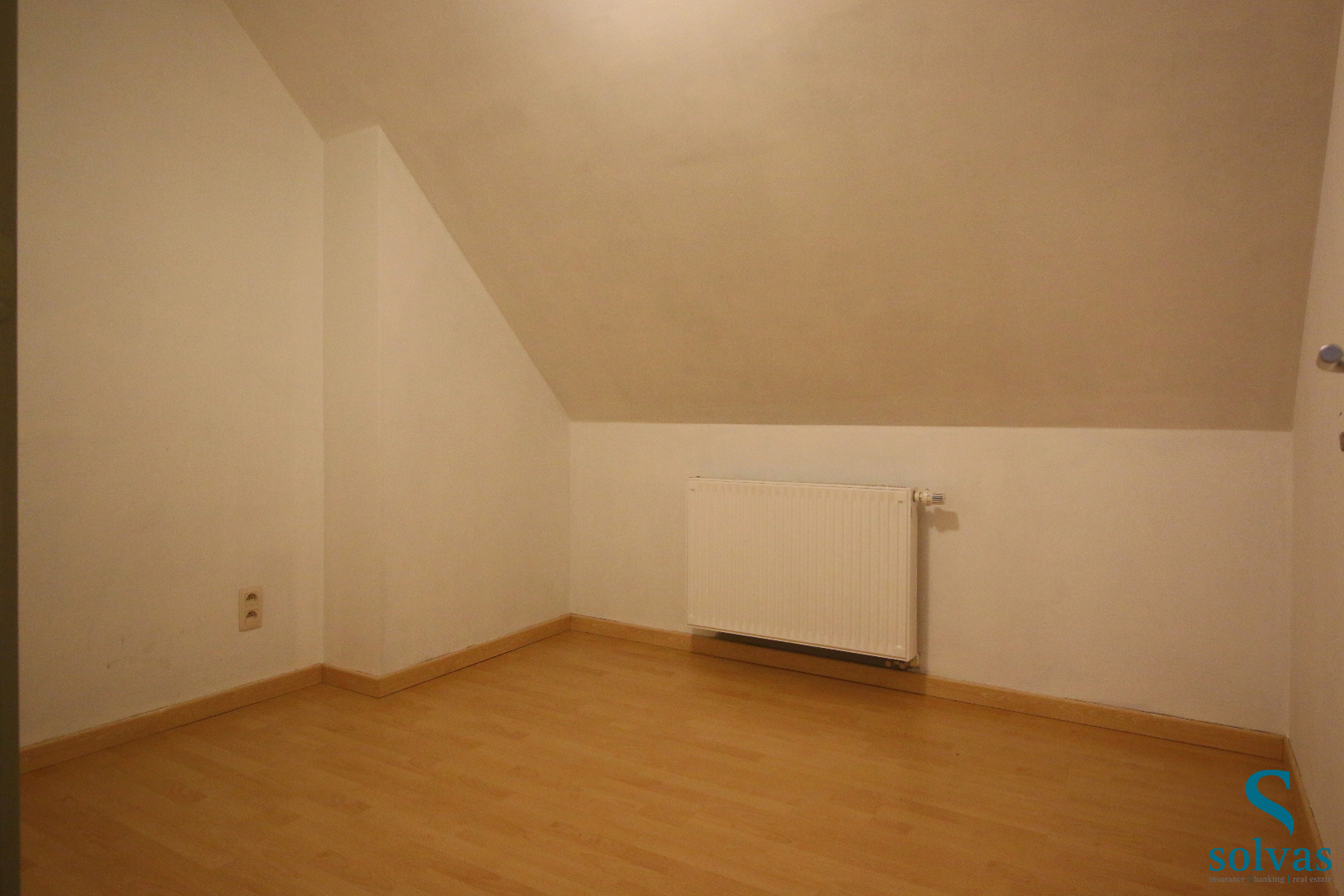 Verzorgd duplexappartement te Eeklo! 