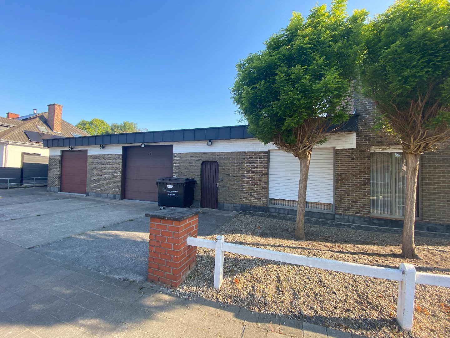 Multifunctionele te renoveren hoekwoning met magazijn en garage op 509 m&#178;! 