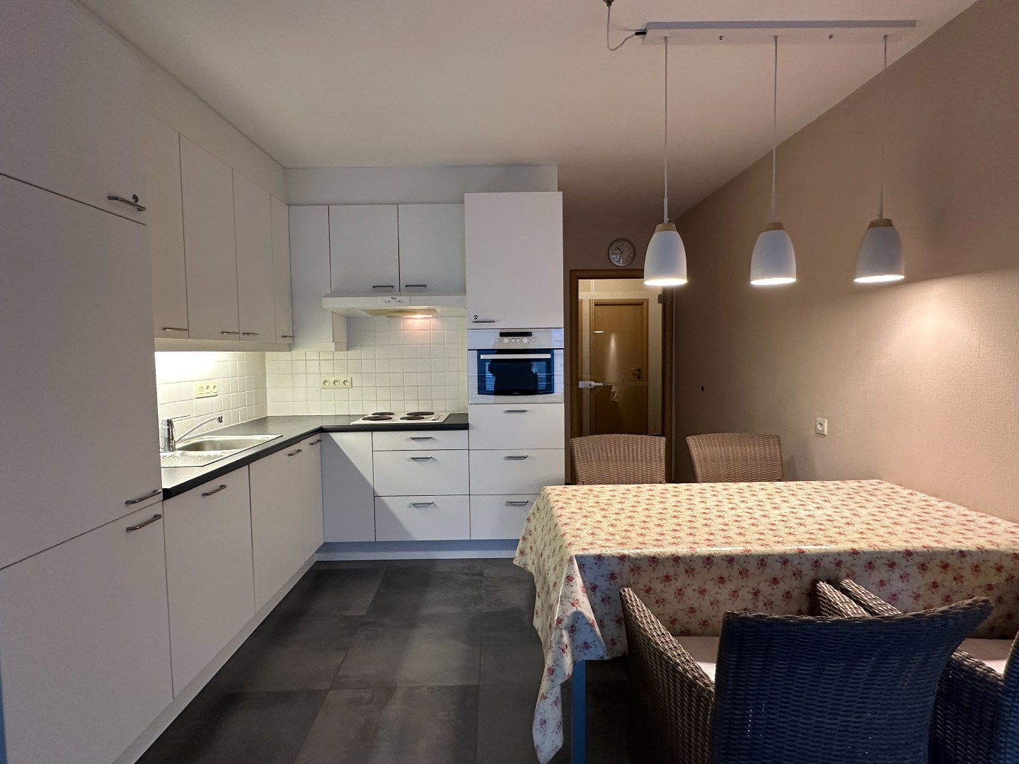 Instapklaar appartement met twee slaapkamers in het centrum van Oostende 