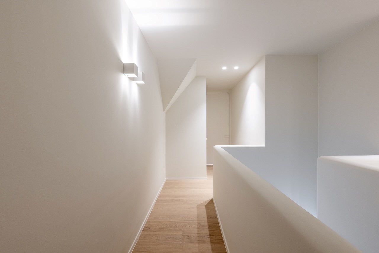 Prachtig gerenoveerde alleenstaande woning met oprit gelegen in een rustige wijk in Knokke nabij de Magere Schorre. 