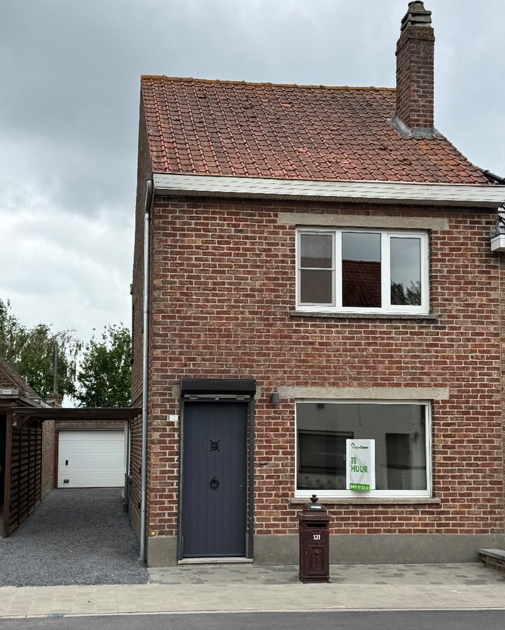 Woning met 2 slaapkamers en garage te Koekelare 