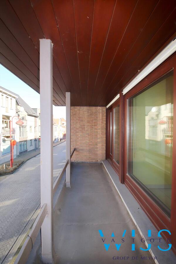 Woning met 2 entiteiten (MOGELIJKHEDEN) en garage in centrum ASSENEDE! 