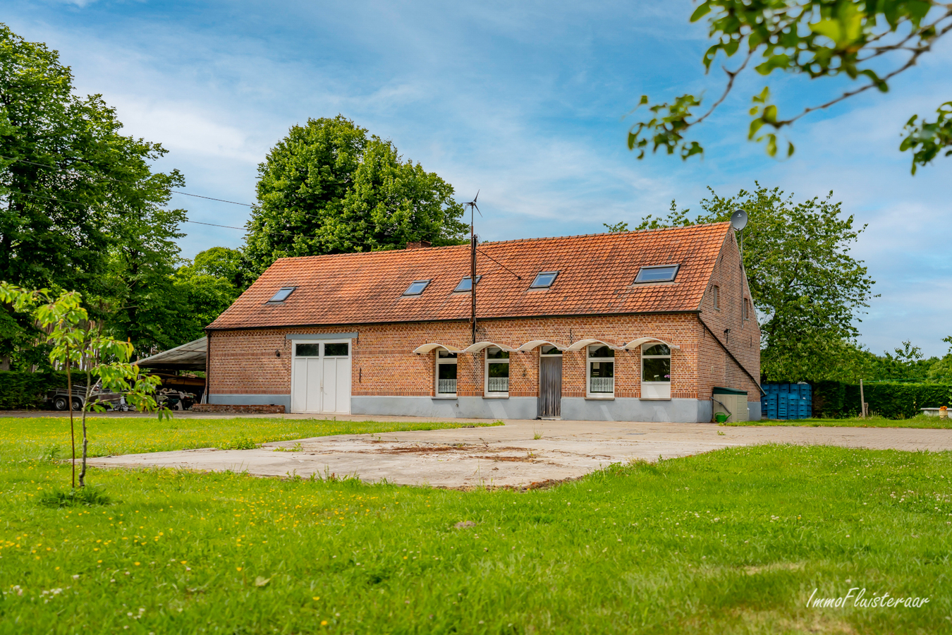 Langgevelhoeve met bijgebouwen en weiland op ca. 1,15ha te Langdorp (Vlaams-Brabant) 