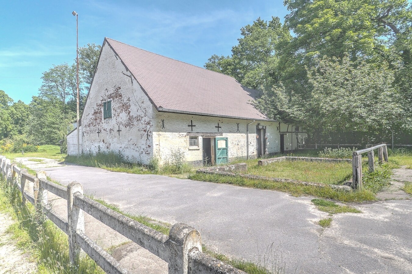 Manege met veel potentieel (en subsidies) op ca. 5,67 ha te Heusden-Zolder 