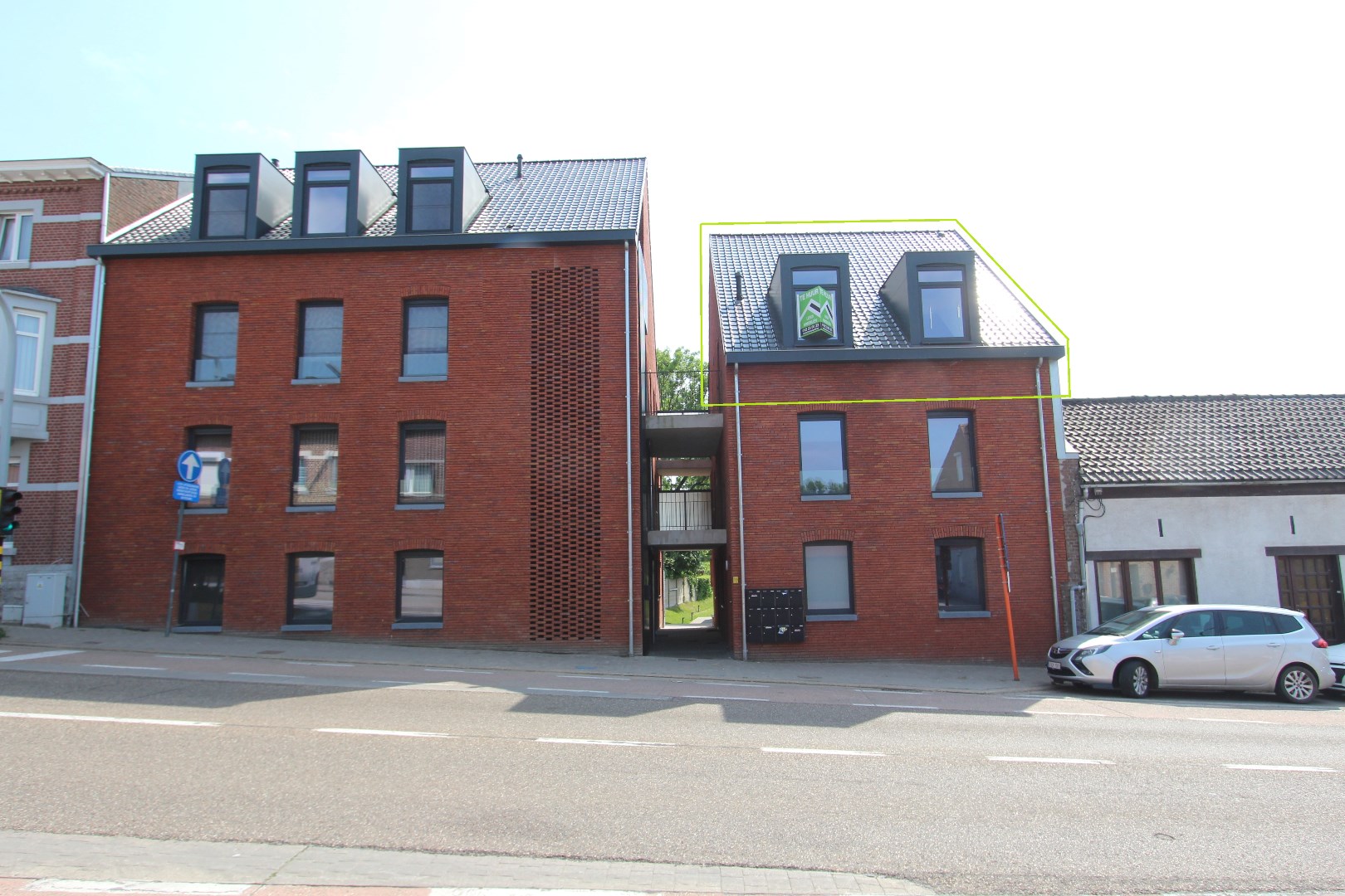 MODERN DUPLEX APPARTEMENT MET TERRAS 