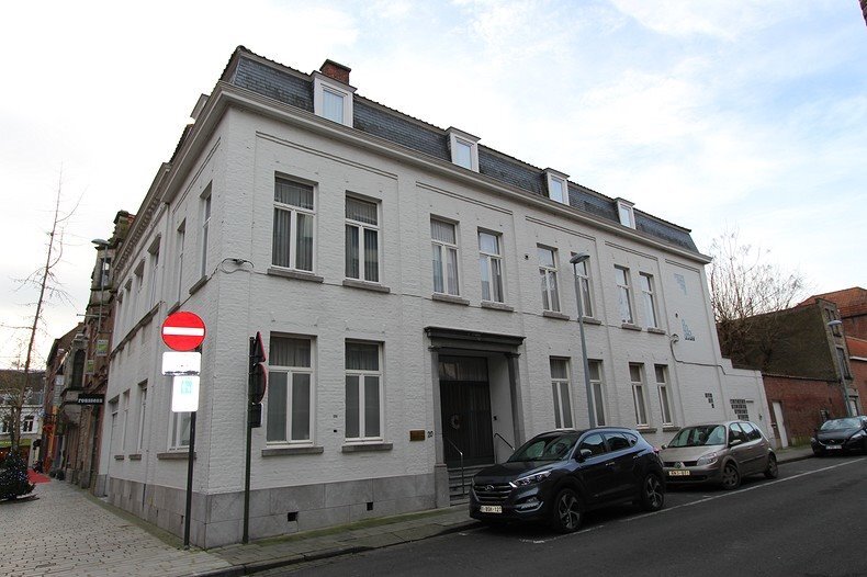 Appartement met 2 slaapkamers centrum Roeselare 