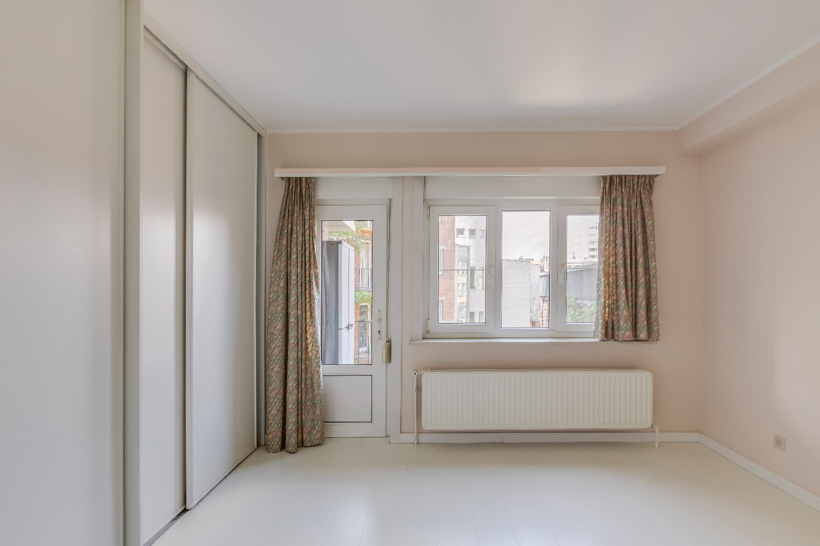 1slp. appartement nabij het Gent Sint-Pieters 