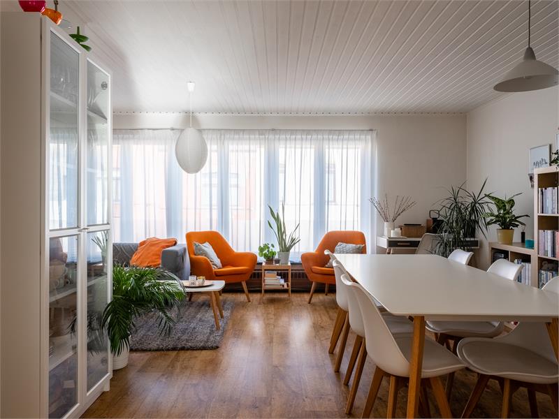 Instapklaar appartement met ruime garage! 