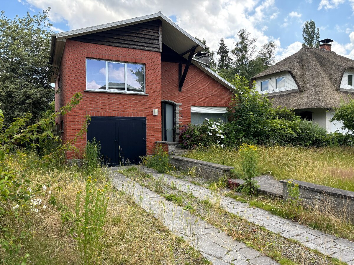 Te renoveren woning op een Zuid perceel 767 m&#178; 