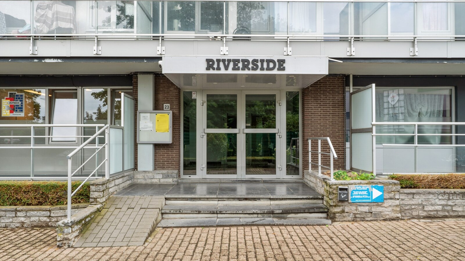 HEVERLEE - grote studio met panoramisch zicht en groot terras 