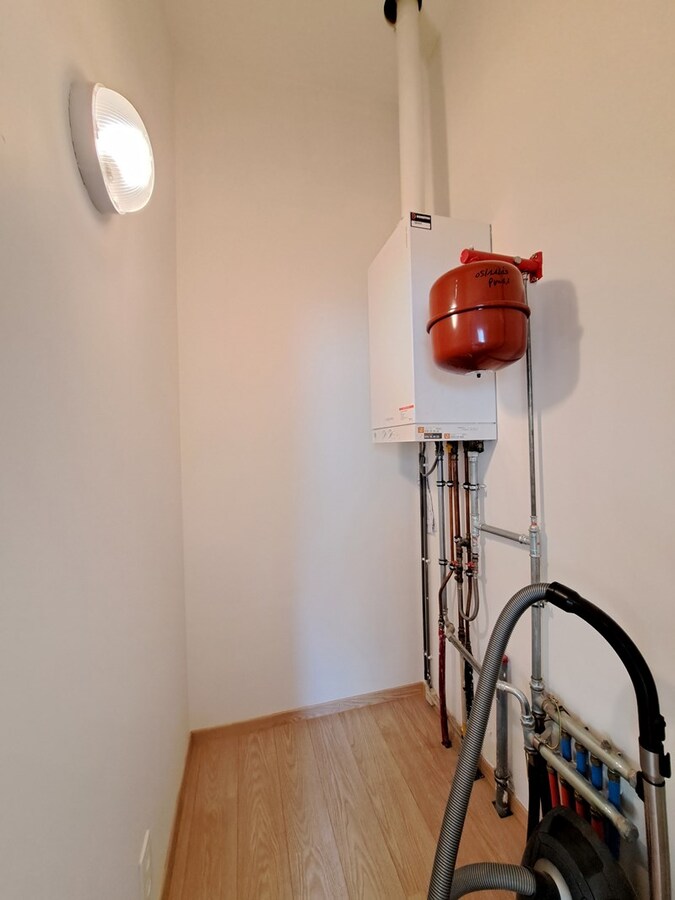 Perfect onderhouden rijwoning te Lommel 