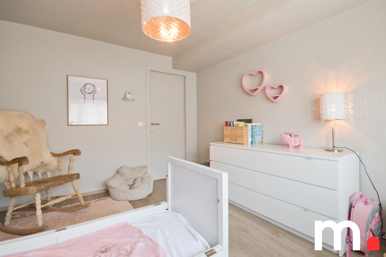 Lichtrijke halfopen woning met prachtige verzichten op de velden in Lendelede! 