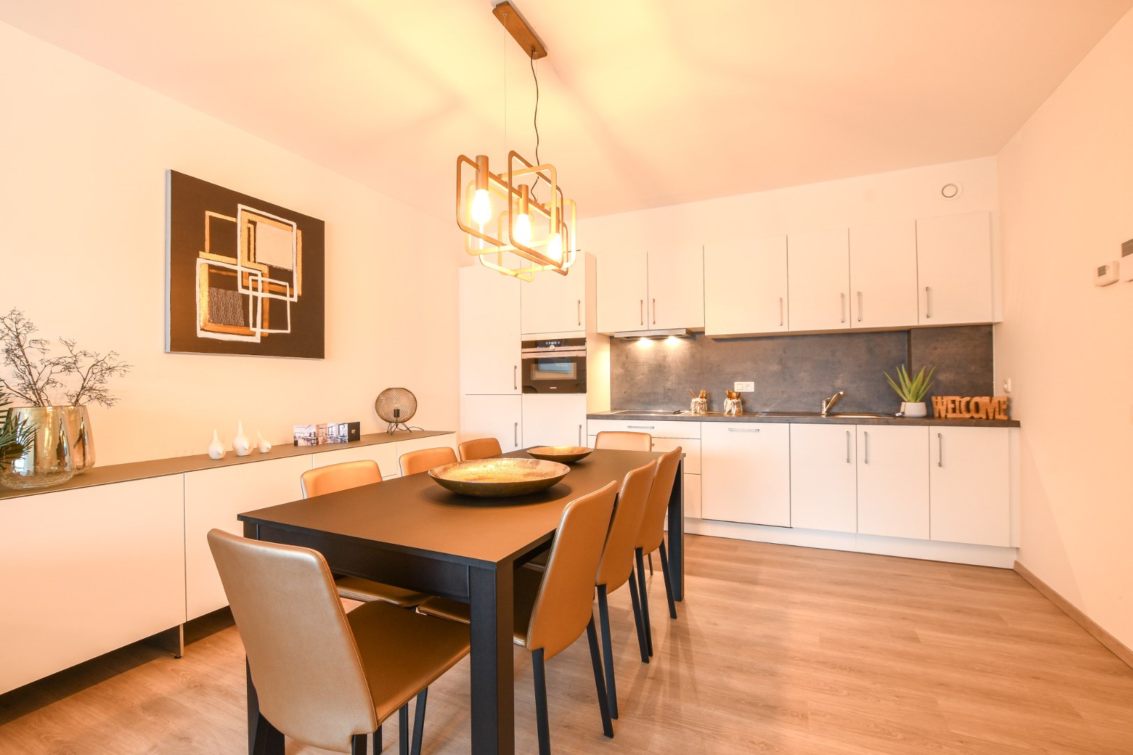 Twee slaapkamer appartement bij station Blankenberge met zwembad 