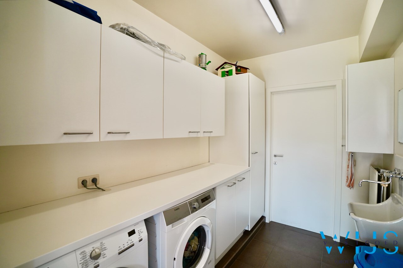 Schitterende gezinswoning op 835 m&#178; te Knesselare 