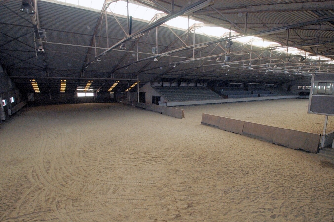 Hippisch complex ‘Azelhof’ op ca. 16 ha te Koningshooikt (Lier) 