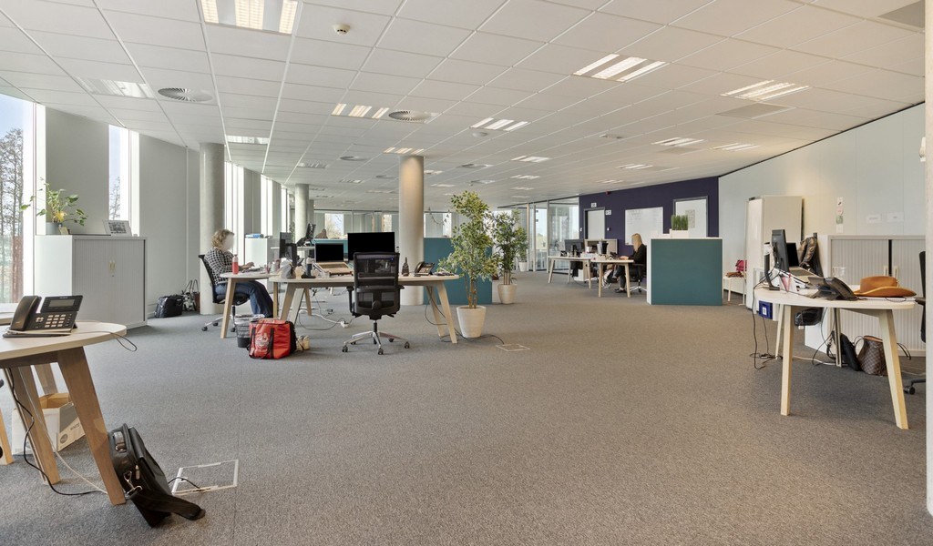 Kantoren met dienstverlening in Planet Business Center aan The Loop in Gent