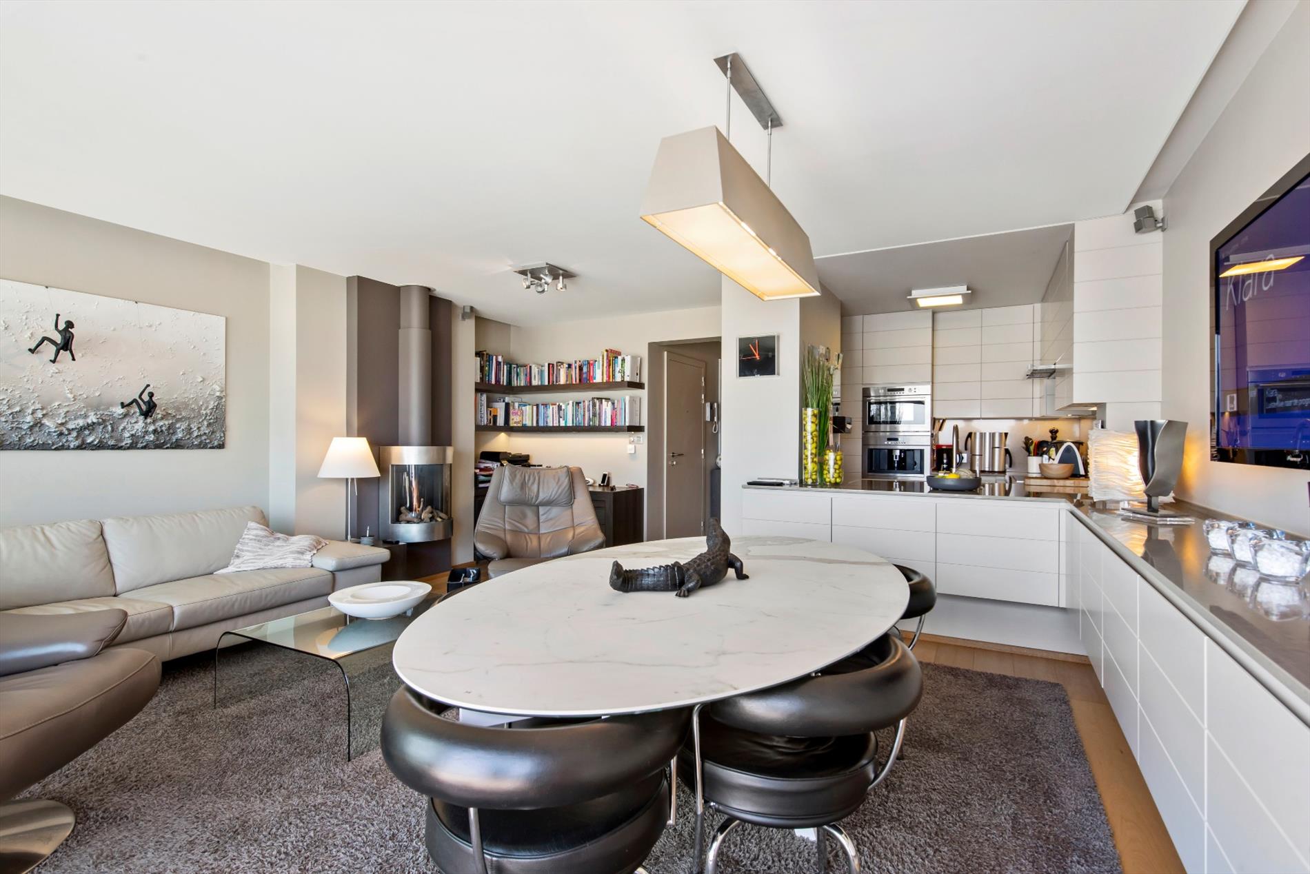 3 slaapkamer appartement met zeezicht 