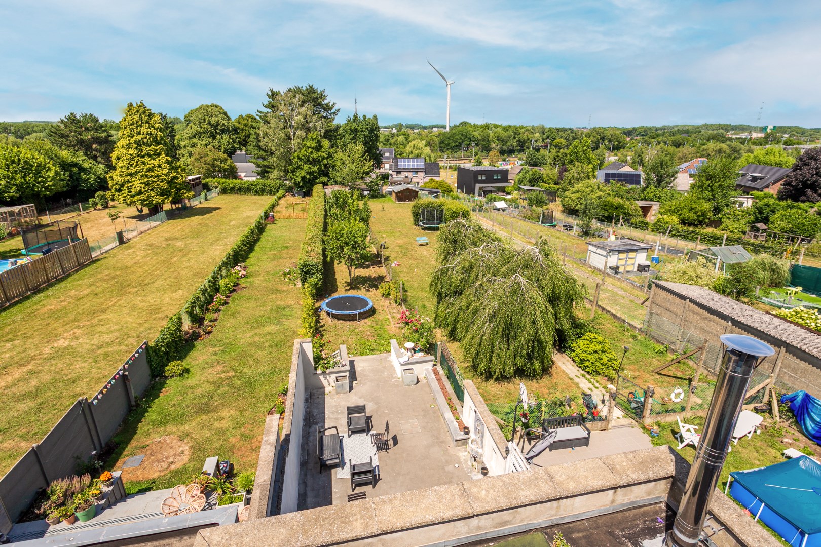 Ruime en energiezuinige (EPC A) woning met 5 slaapkamers, bureau, garage en tuin 