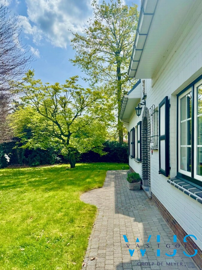 Villa op fenomenale locatie te Ertvelde ! 