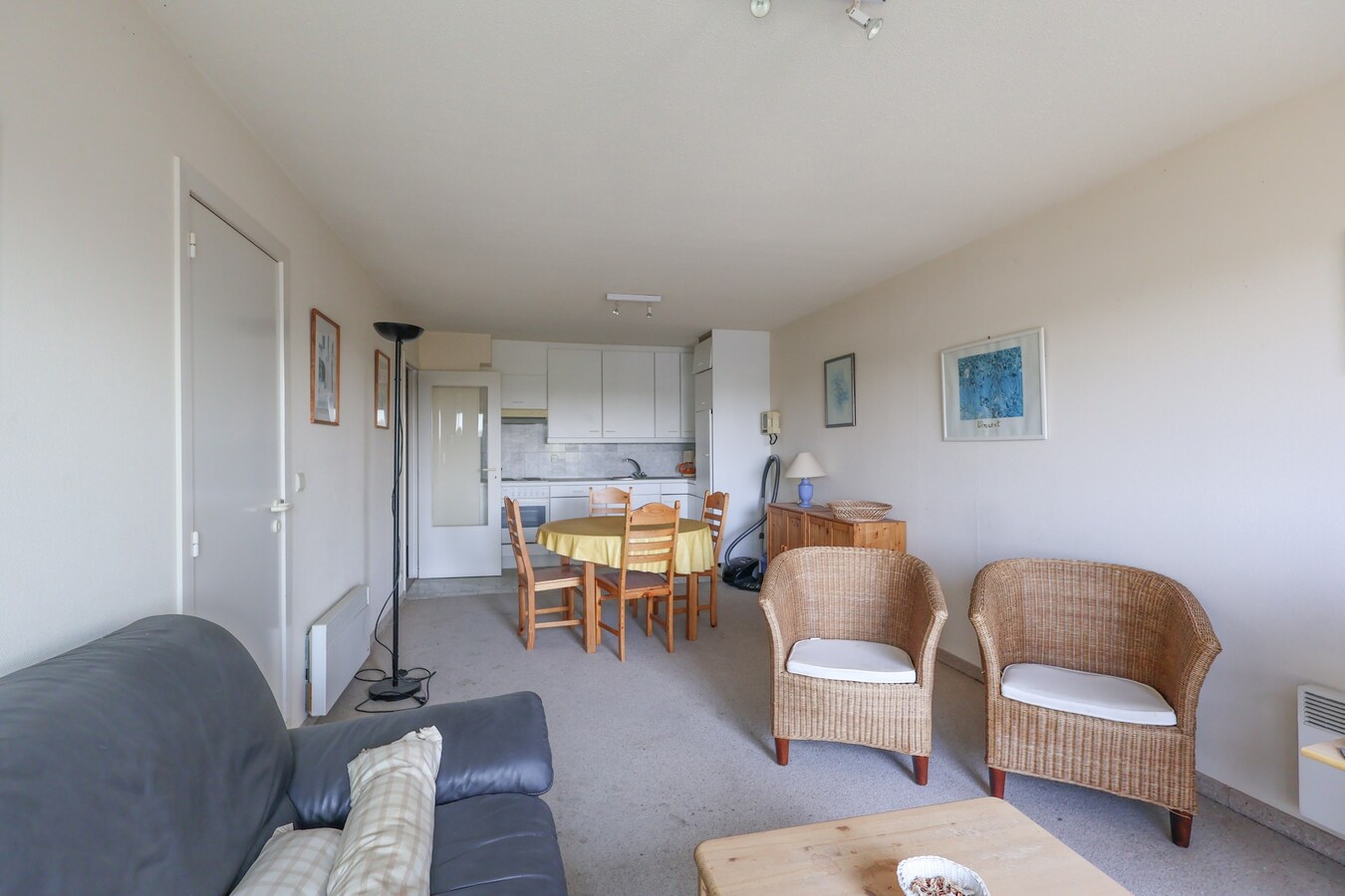 Appartement ensoleill&#233; avec 1 chambre &#224; Oostduinkerke 