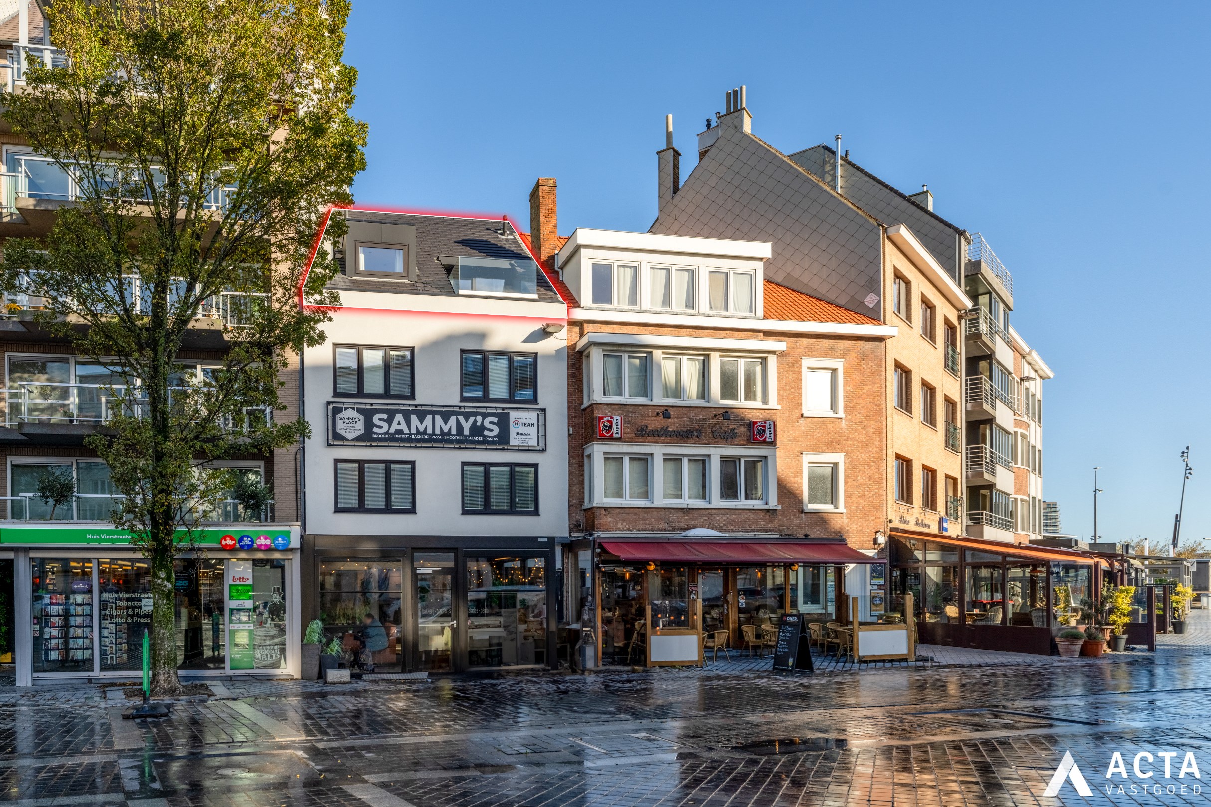 Gerenoveerd duplexappartement met twee slaapkamers aan de Visserskaai van Oostende 