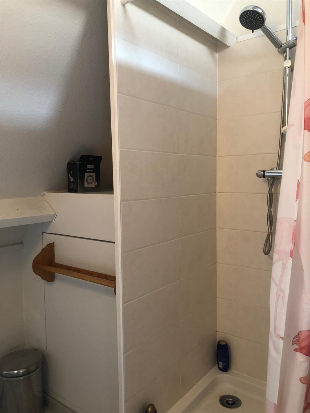 Gezellige rijwoning met terras 