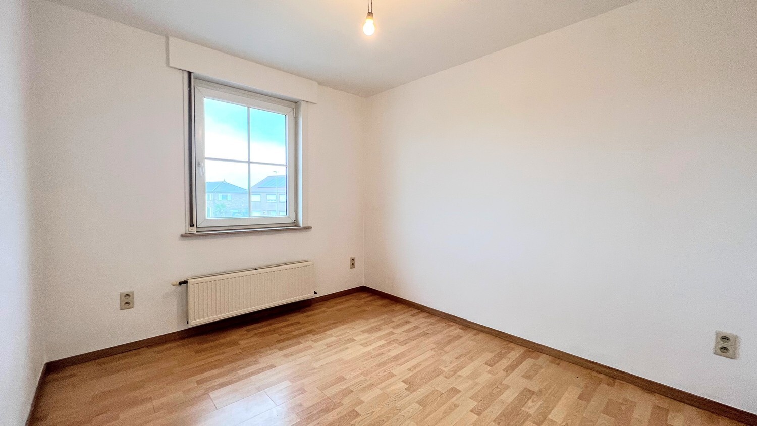 Riante, gerenoveerde woning op perceel van 1020 m&#178; op toplocatie 